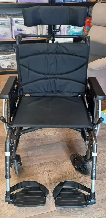 Vente de fauteuils roulants manuels, Balbigny, EGLV MEDICAL